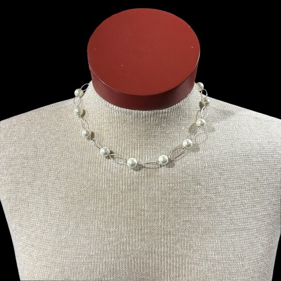 Lauren Ralph Lauren Necklace Romantic Rebel Faux Pearl Oval Silver Tone Link - Picture 1 of 4